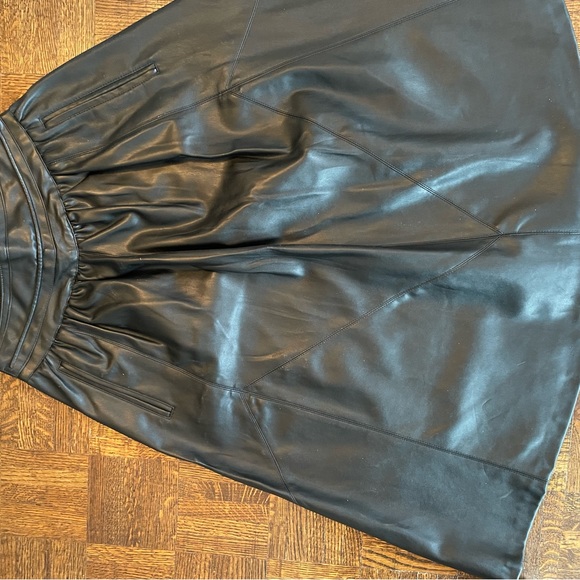 Zara Black Faux Leather Skirt XS - Picture 6 of 6